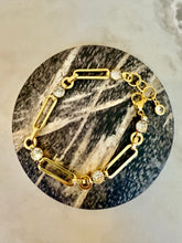 Load image into Gallery viewer, Paperclip Chain Bracelet
