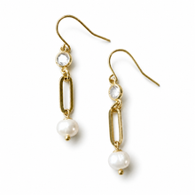 Cargar imagen en el visor de la galería, Freshwater Pearl Dangle Chain Earrings-Gold Plated