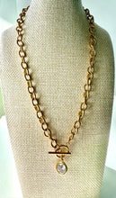 Cargar imagen en el visor de la galería, Swarvoski Crystal Toggle Chain Necklace