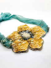 Cargar imagen en el visor de la galería, Tiffany Blue, Peach and Silver Sequins Headpiece